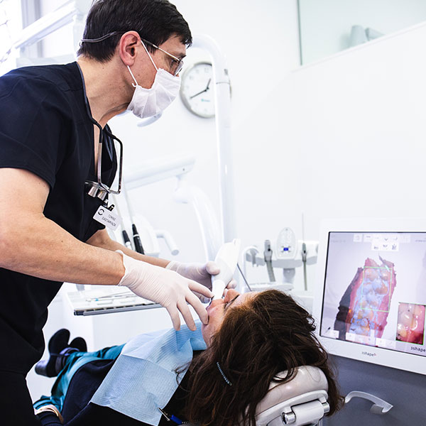 Clínica dental sitio seguro de Covid