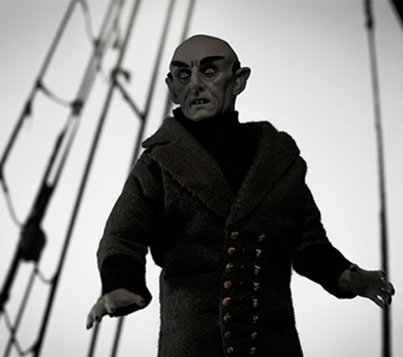 Nosferatu, sal del castillo y ve a una clínica dental